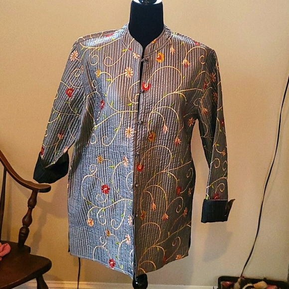 All over floral embroidered artisan jacket - Picture 1 of 5